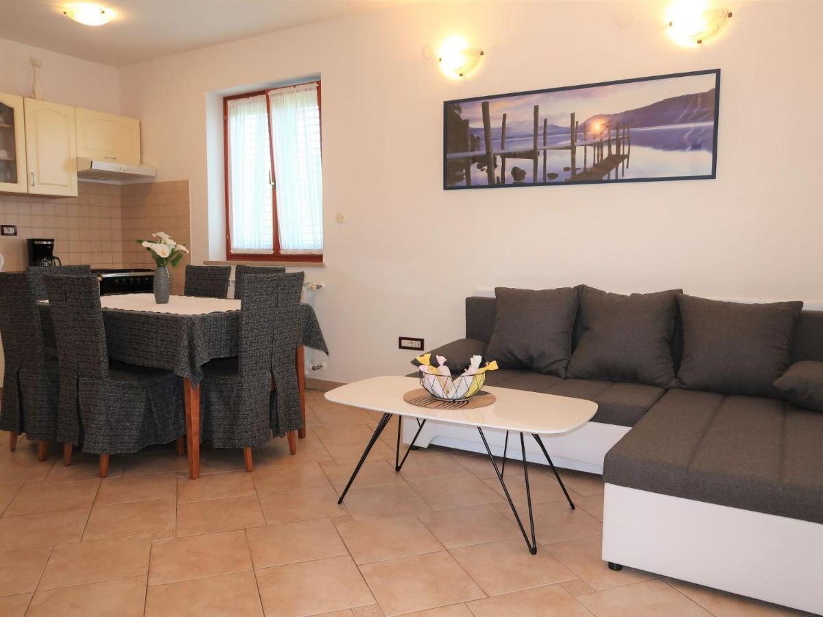 Holiday Home Andrea - Lbn415 By Interhome لابين المظهر الخارجي الصورة