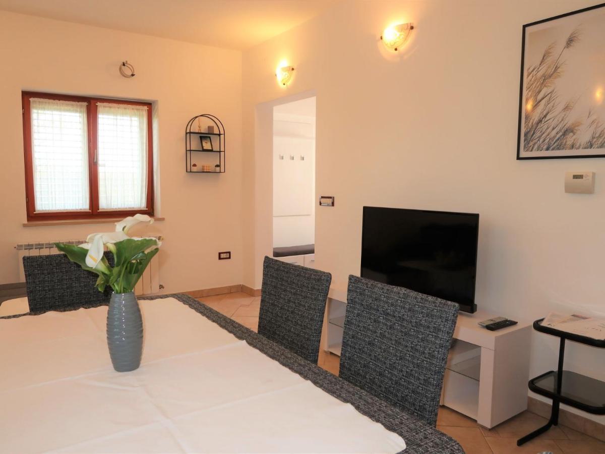 Holiday Home Andrea - Lbn415 By Interhome لابين المظهر الخارجي الصورة