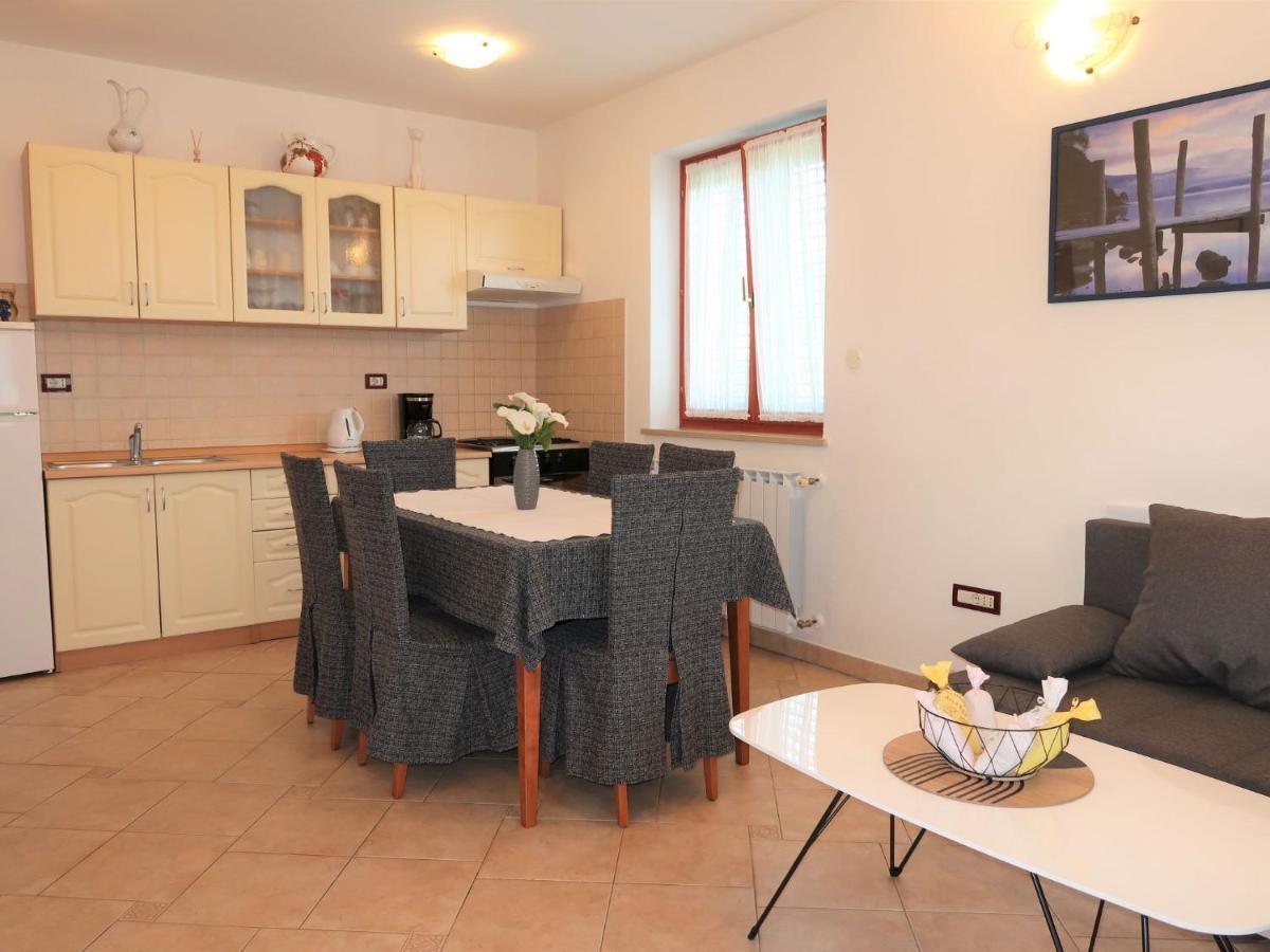 Holiday Home Andrea - Lbn415 By Interhome لابين المظهر الخارجي الصورة