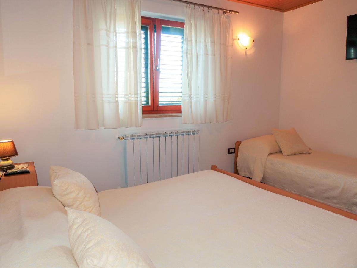 Holiday Home Andrea - Lbn415 By Interhome لابين المظهر الخارجي الصورة